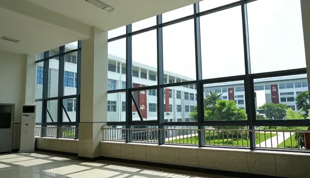 云服务器托管中安全策略实施的常见问题及解决方案